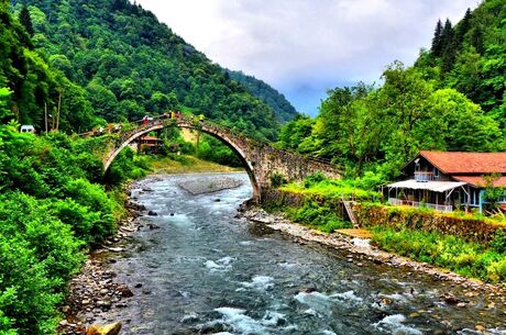 17-24 Mayıs Karadeniz & Gürcistan Batum Turu 